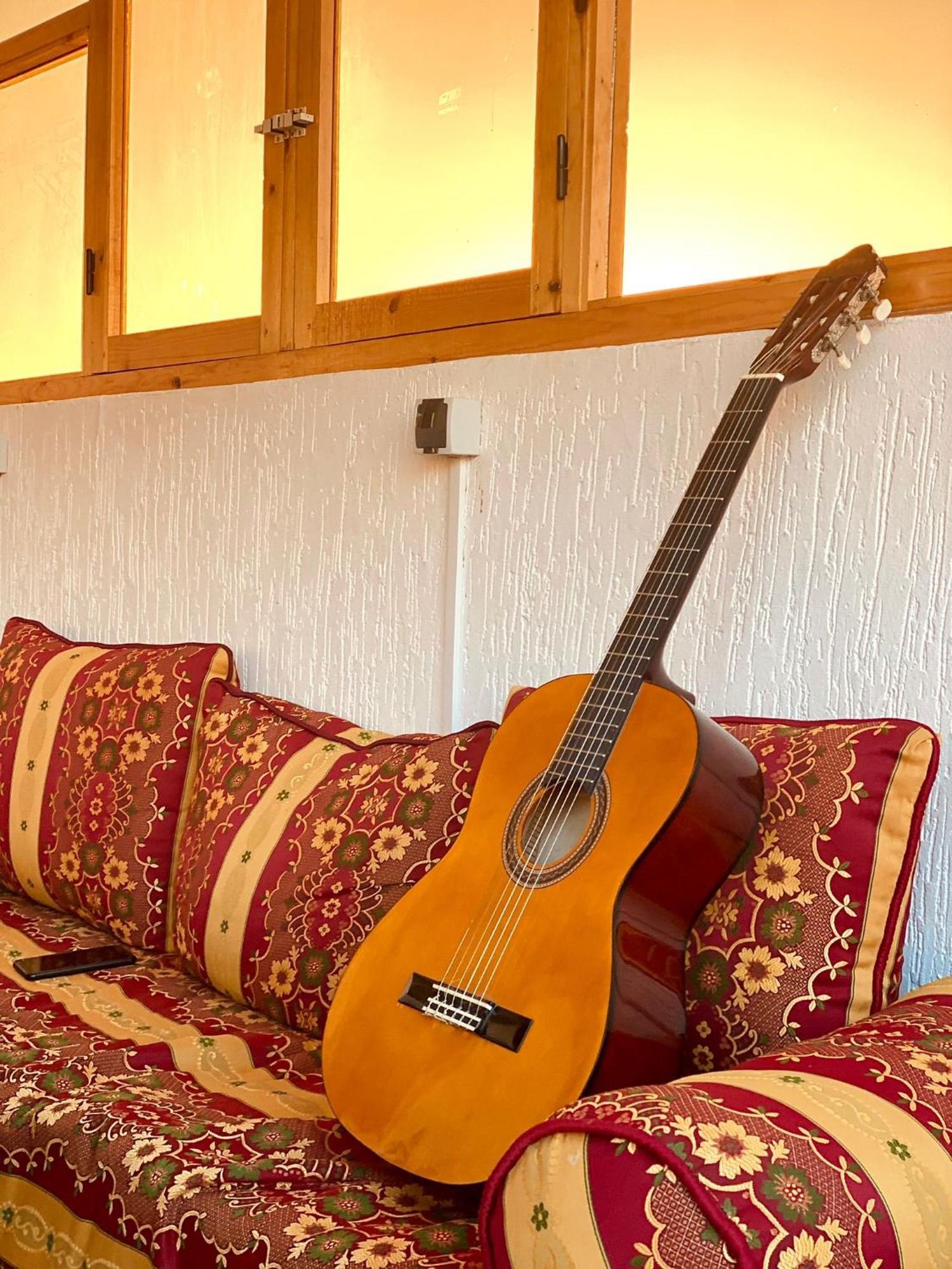 Red Carpet Surf Camp Sea, Mountain & Garden Escape Hotel Tamraght Luaran gambar